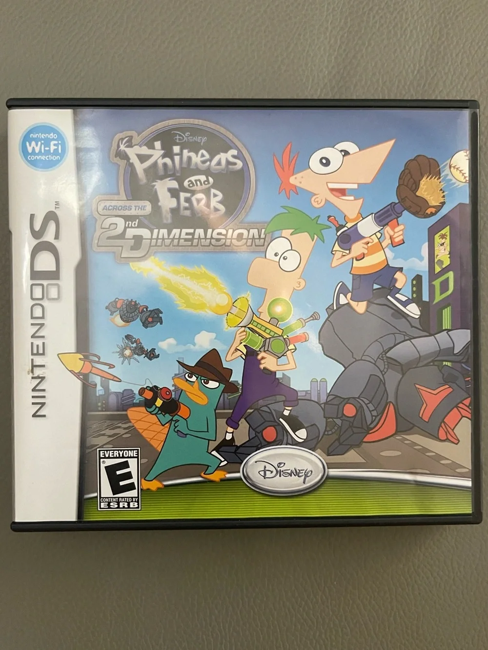 Disney Phineas & Ferb: Across the 2nd Dimension Nintendo DS Game & Original Case